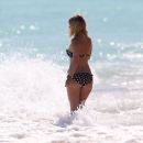 Alice Eve - Bikini (ADDS)