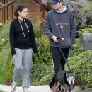 Ashton Kutcher& Mila Kunis Walk The Dog