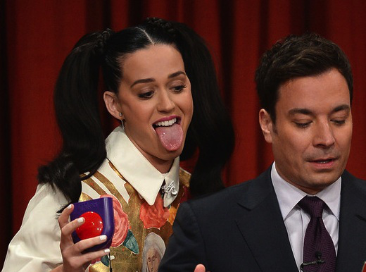 Katy Perry Visits Late Night Jimmy Fallon 7asa